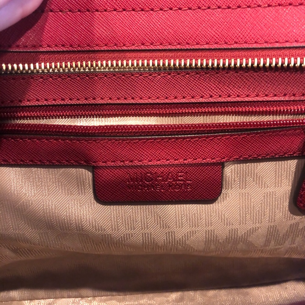 Michael Kors Medium Saffiano Maroon Leather Purse - Picture 5 of 5
